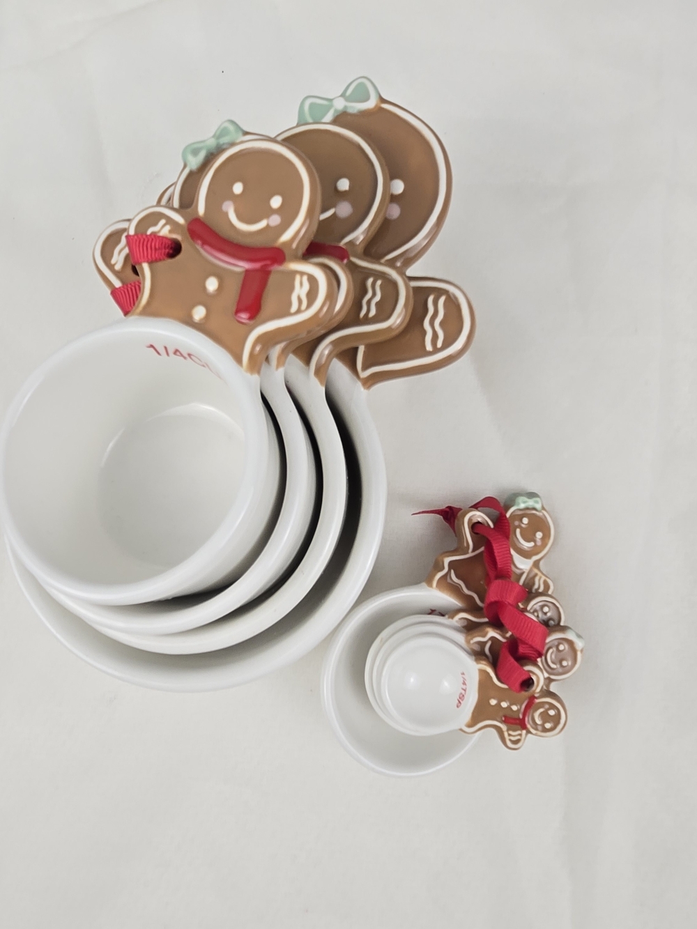 St. Nicholas Square Gingerbread Measuring Cups and Spoons Complete Set